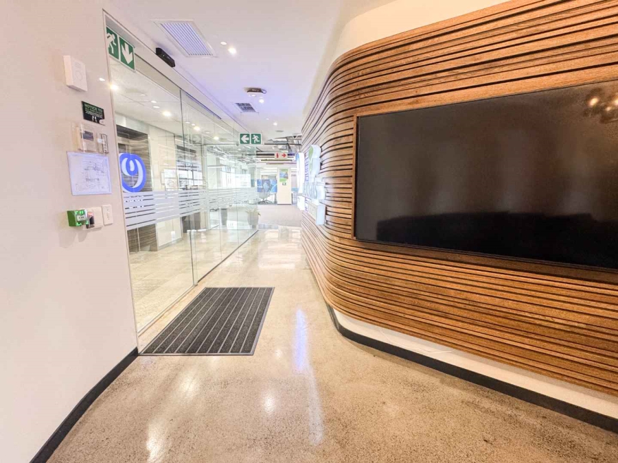 To Let Commercial Property for Rent in Woodstock Western Cape